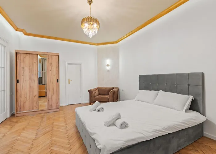 Golden Crown Apartamento Bucareste